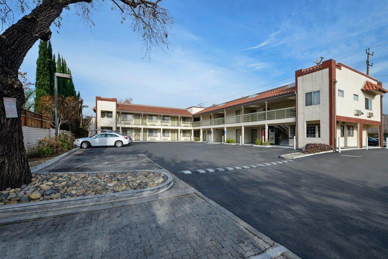 Americas Best Value Inn San Jose Convention Center Ngoại thất bức ảnh