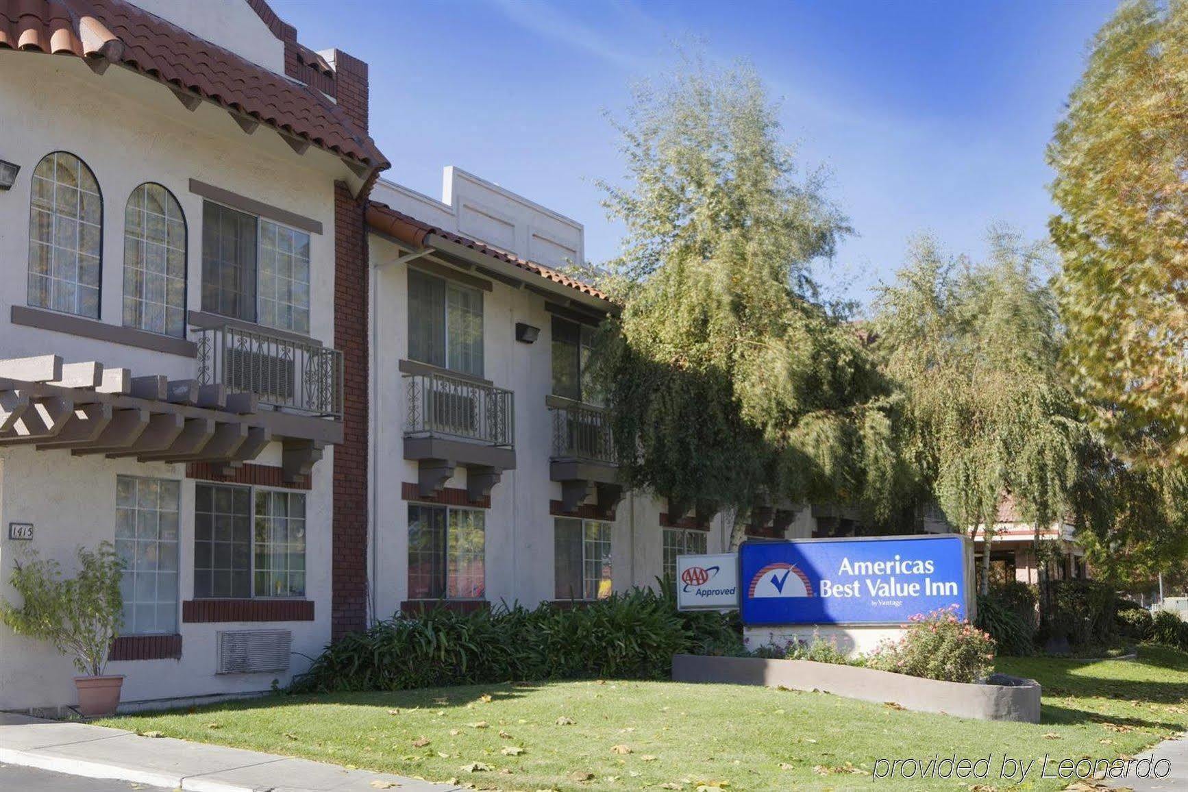 Americas Best Value Inn San Jose Convention Center Ngoại thất bức ảnh